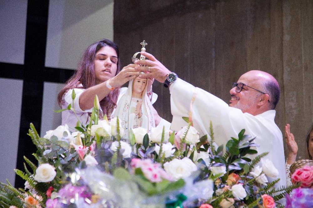 MÃES CELEBRAM SEU DIA NO COLÉGIO DE SÃO BENTO