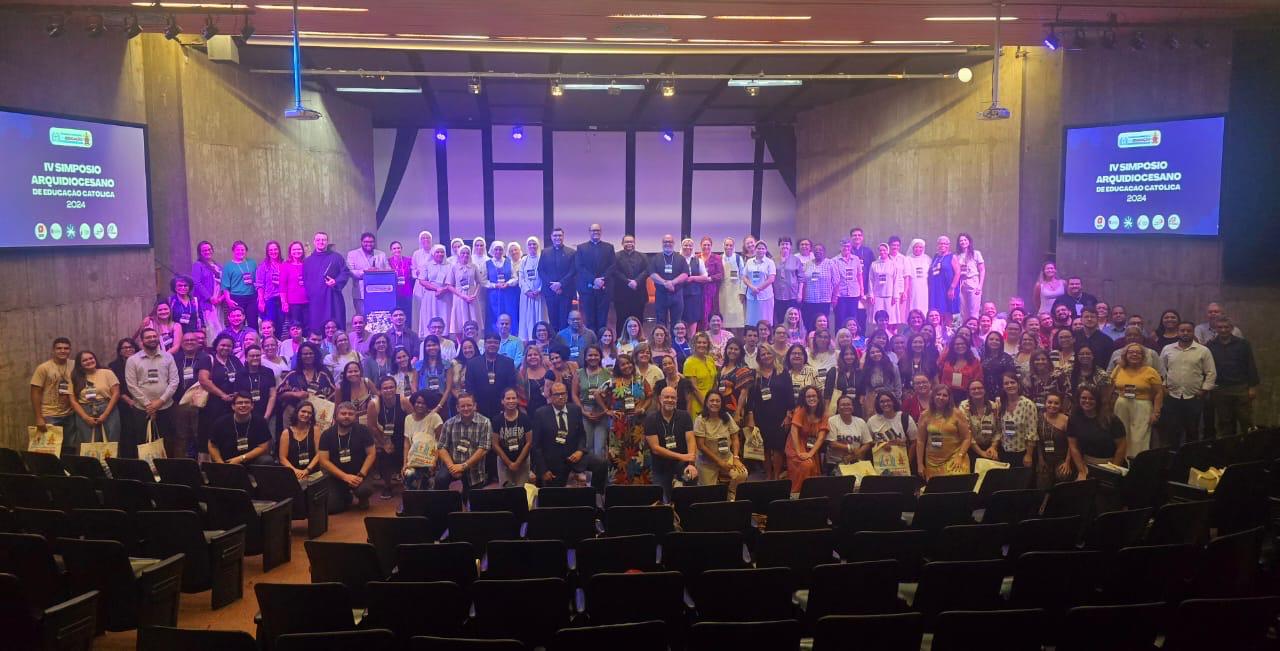 IV Simpósio de Educação Católica